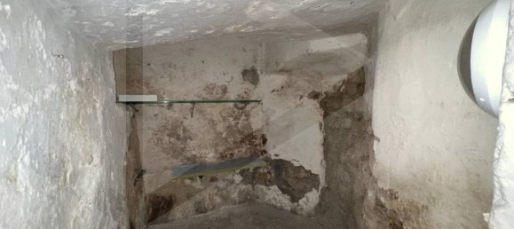 1غرفة مستودع في Naples, Italy رقم 23035 4