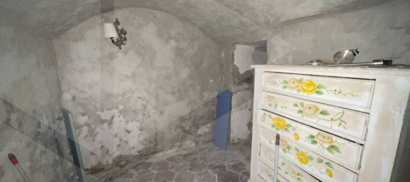 1غرفة مستودع في Naples, Italy رقم 23035 5