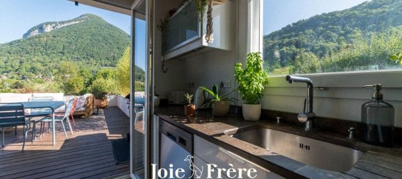 5 Schlafzimmer Schlösser in Menthon-Saint-Bernard, France, Nr. 350703 7