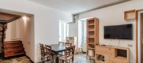 2 chambres Maison à Moltrasio, Italy No. 137726 3