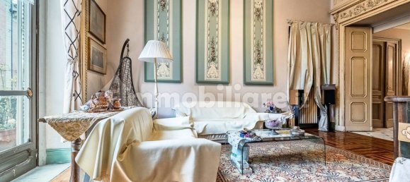 5 bedrooms Apartment in Turin, Italy No. 336304 17
