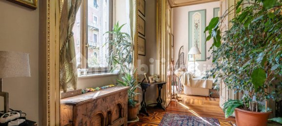 5 bedrooms Apartment in Turin, Italy No. 336304 22