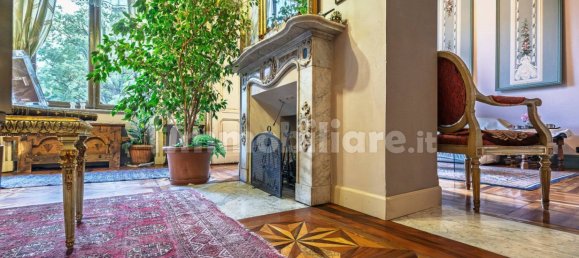 5 bedrooms Apartment in Turin, Italy No. 336304 24
