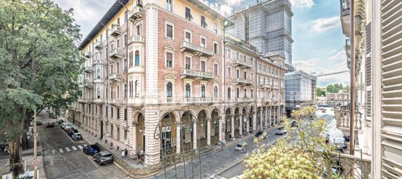 5 bedrooms Apartment in Turin, Italy No. 336304 15