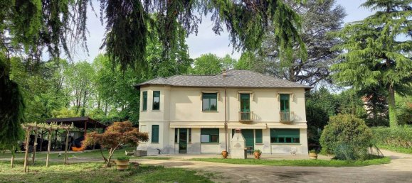 6 bedrooms Villa in Turin, Italy No. 321486 9