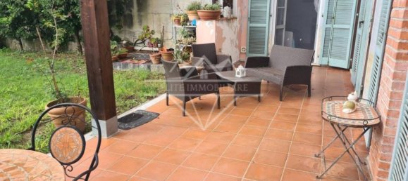 3 غرف نوم شقة في Carrara, Italy رقم 354631 2