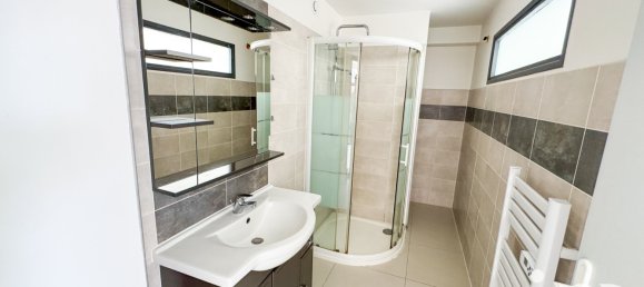 Apartamento de 1 dormitorio en Fretin, France No. 306553 4