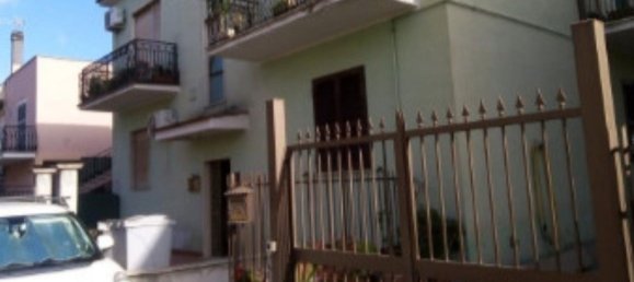 5-salle Appartement à Guidonia Montecelio, Italy No. 25911 11