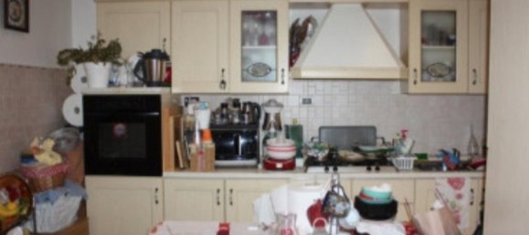 5-salle Appartement à Guidonia Montecelio, Italy No. 25911 7