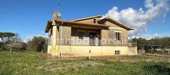 3 bedrooms Villa in Manziana, Italy No. 206974 22