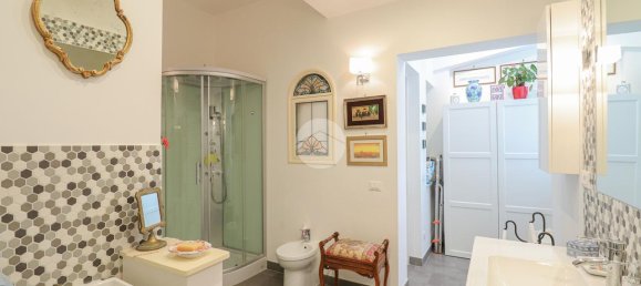 3 rooms Apartment in Rome, Italy No. 233235 15