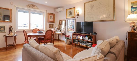 3 rooms Apartment in Rome, Italy No. 233235 6