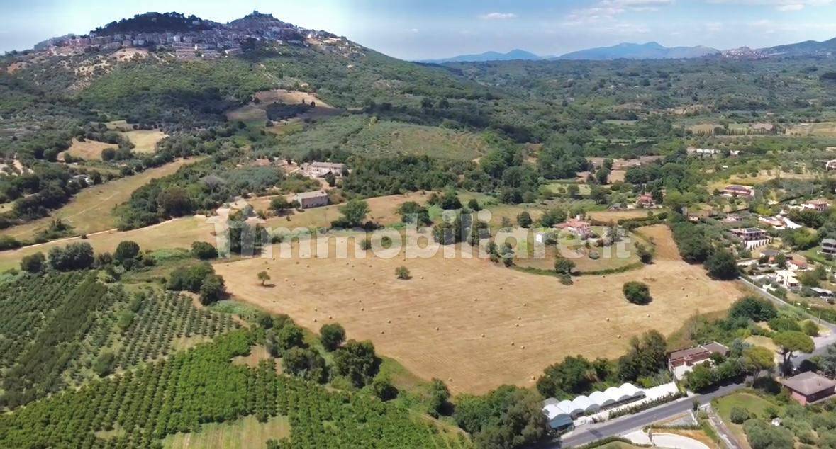 Terreno em Guidonia Montecelio, Italy 50000 m² N.º 293842