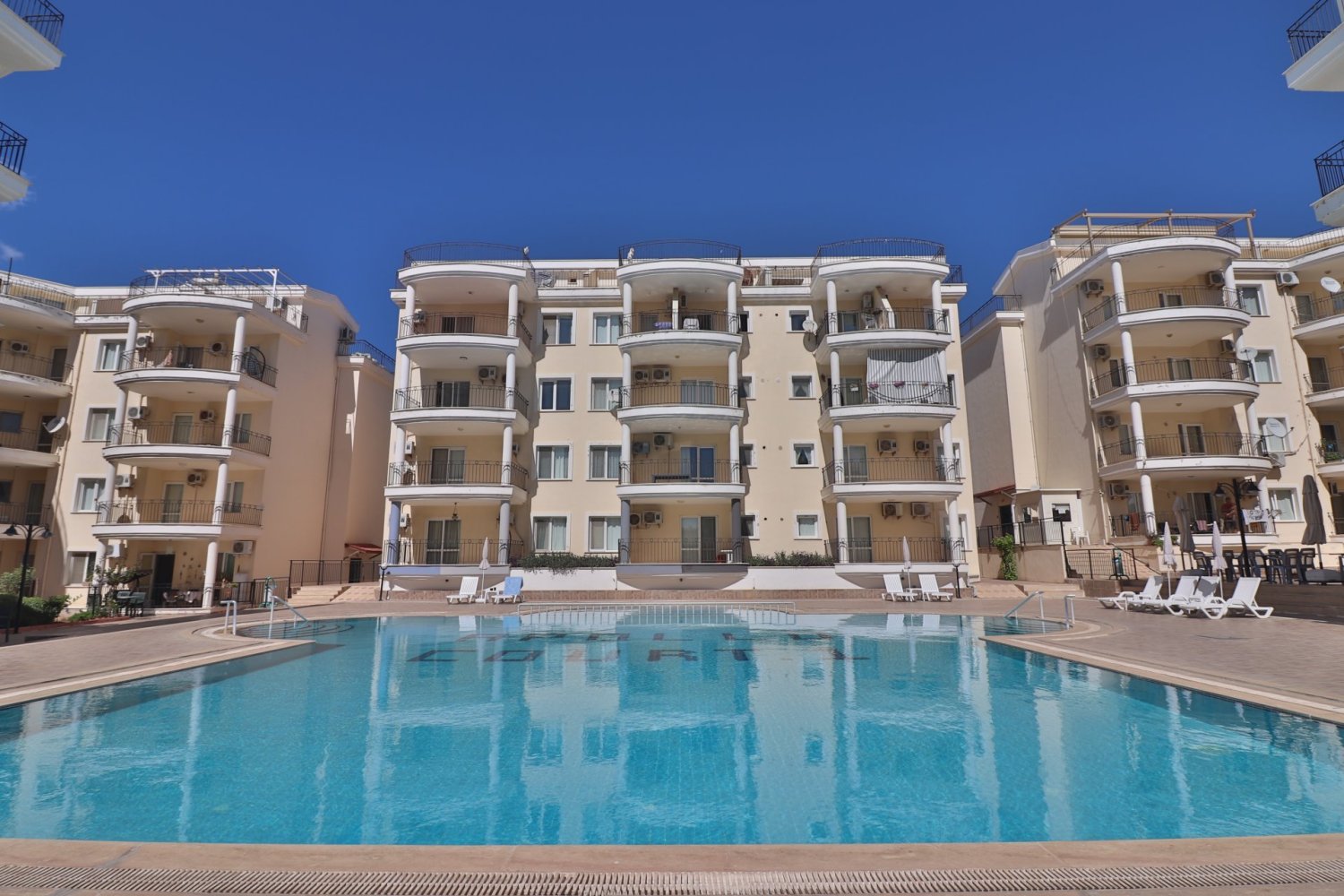 Property 3 chambres à Didim, Turkey No. 27131