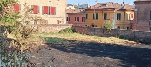 4 bedrooms Villa in Ferrara, Italy No. 273963 12