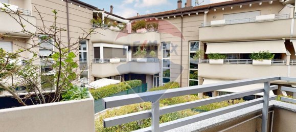 Apartamento de 1 dormitorio en Bollate, Italy No. 282274 6