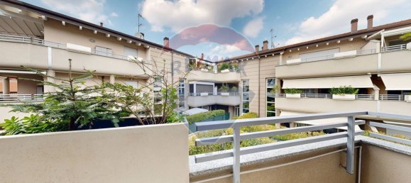 Apartamento de 1 dormitorio en Bollate, Italy No. 282274 8