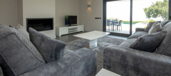 4 bedrooms House in Chullera, Spain No. 63293 7