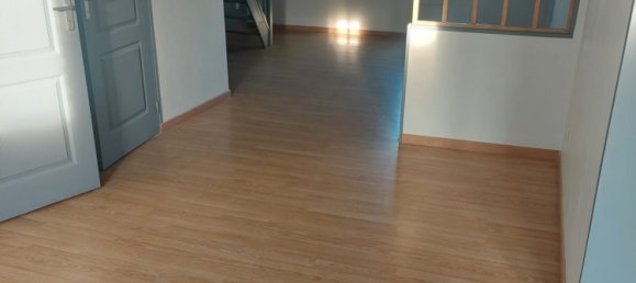 2 Schlafzimmer Gebäude in Droue, France, Nr. 86351 4