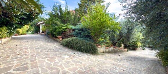 5 Schlafzimmer Wohnung in Ascoli Piceno, Italy, Nr. 378620 5