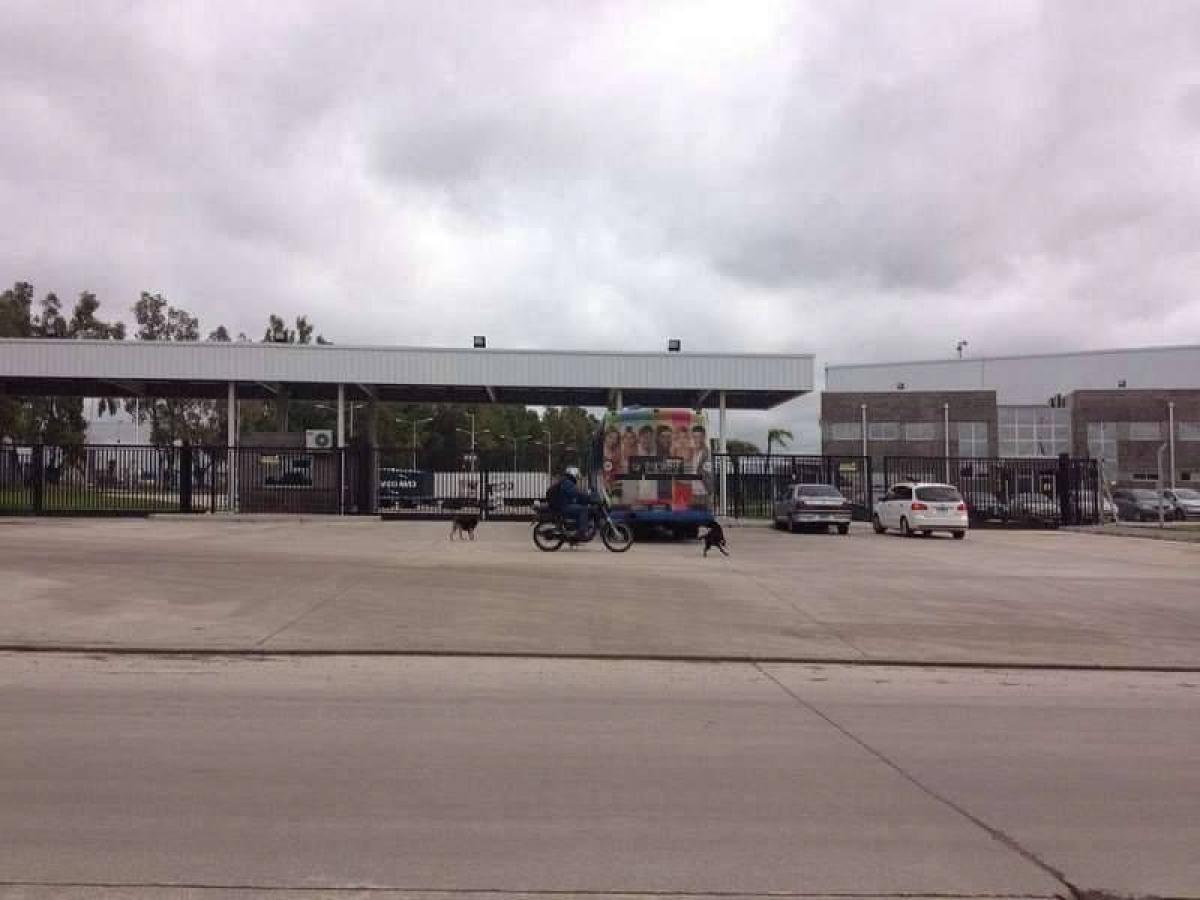 10000m² Commercial property in Cordoba, Argentina No. 29073