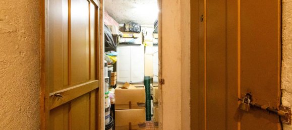 2 bedrooms Apartment in Milan, Italy No. 329579 22