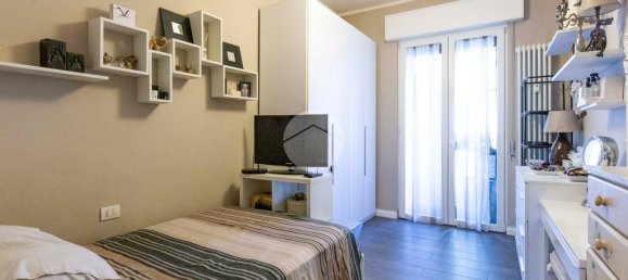 2 bedrooms Apartment in Milan, Italy No. 329579 47
