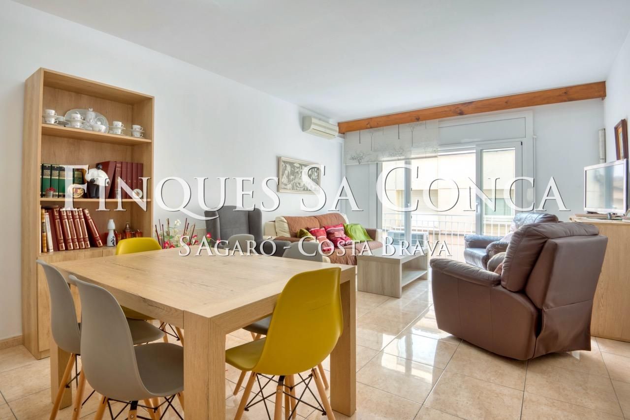 3 bedrooms Apartment in Sant Feliu de Guixols, Spain No. 188610