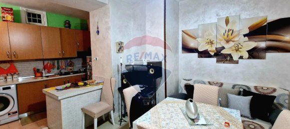 2 rooms Apartment in Naples, Italy No. 37635 23