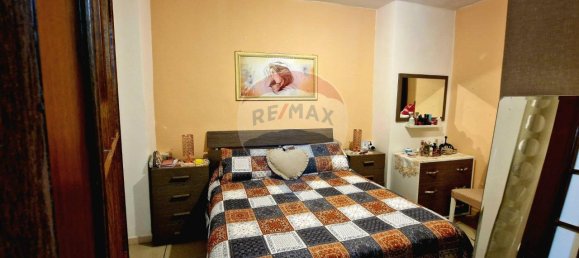 2 rooms Apartment in Naples, Italy No. 37635 5