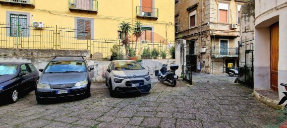 2 rooms Apartment in Naples, Italy No. 37635 18