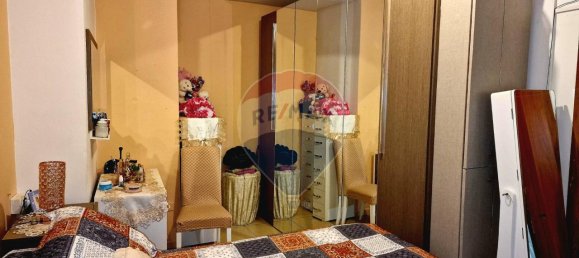 2 rooms Apartment in Naples, Italy No. 37635 8