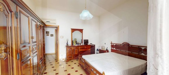 Apartamento de 3 habitaciónes en Torre del Greco, Italy No. 20066 13