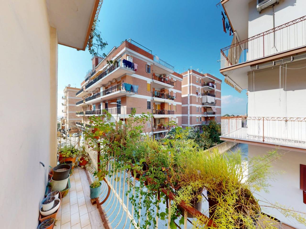 Apartamento de 3 habitaciónes en Torre del Greco, Italy No. 20066