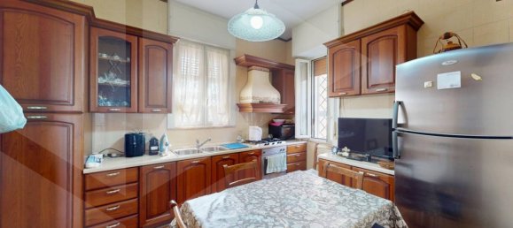 Apartamento de 3 habitaciónes en Torre del Greco, Italy No. 20066 22