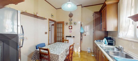 Apartamento de 3 habitaciónes en Torre del Greco, Italy No. 20066 39