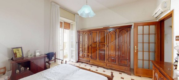 Apartamento de 3 habitaciónes en Torre del Greco, Italy No. 20066 14