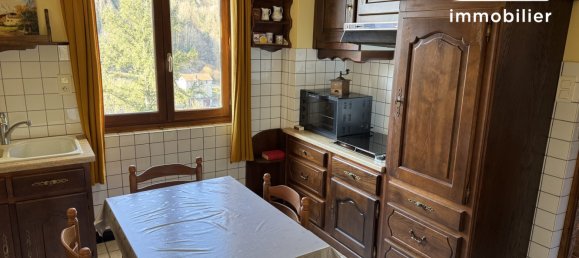 2 chambres Maison à Olliergues, France No. 207589 12