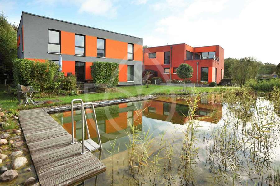 5 rooms Building in Rendsburg-Eckernforde, Germany No. 86162