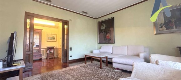 Apartamento T6 em Venice, Italy N.º 380776 4