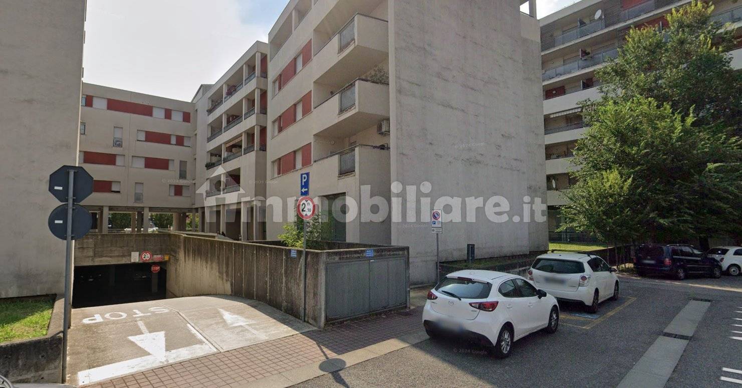 5-salle Bureau à Brescia, Italy No. 323729