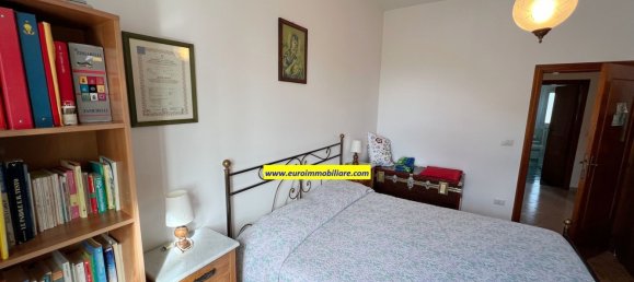 12-Zimmer Haus in Castilenti, Italy, Nr. 89395 2