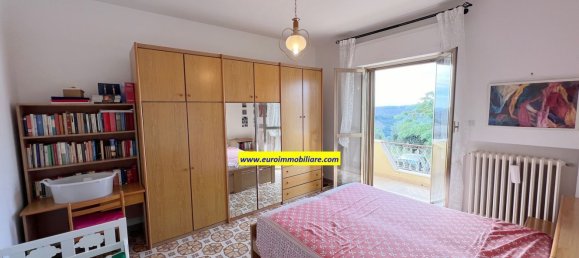 12-Zimmer Haus in Castilenti, Italy, Nr. 89395 5