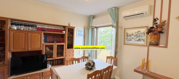 12-Zimmer Haus in Castilenti, Italy, Nr. 89395 34