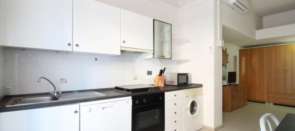 2-salle Appartement à San Benedetto del Tronto, Italy No. 237795 14
