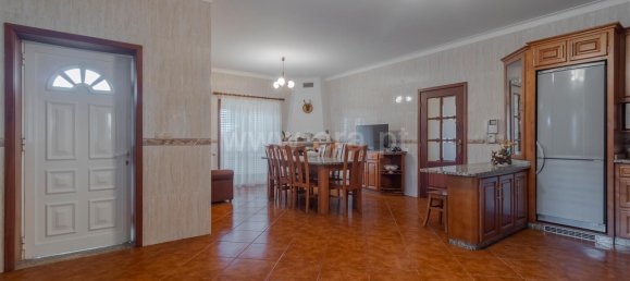 4 bedrooms House in Pacos de Ferreira, Portugal No. 32125 3