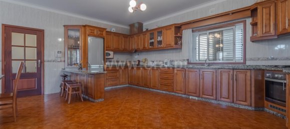 4 bedrooms House in Pacos de Ferreira, Portugal No. 32125 4
