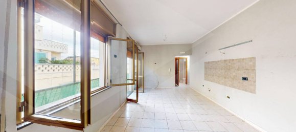 2 rooms Apartment in Brusciano, Italy No. 18427 13
