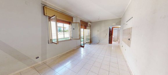 2 rooms Apartment in Brusciano, Italy No. 18427 3