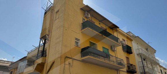 2 rooms Apartment in Brusciano, Italy No. 18427 16